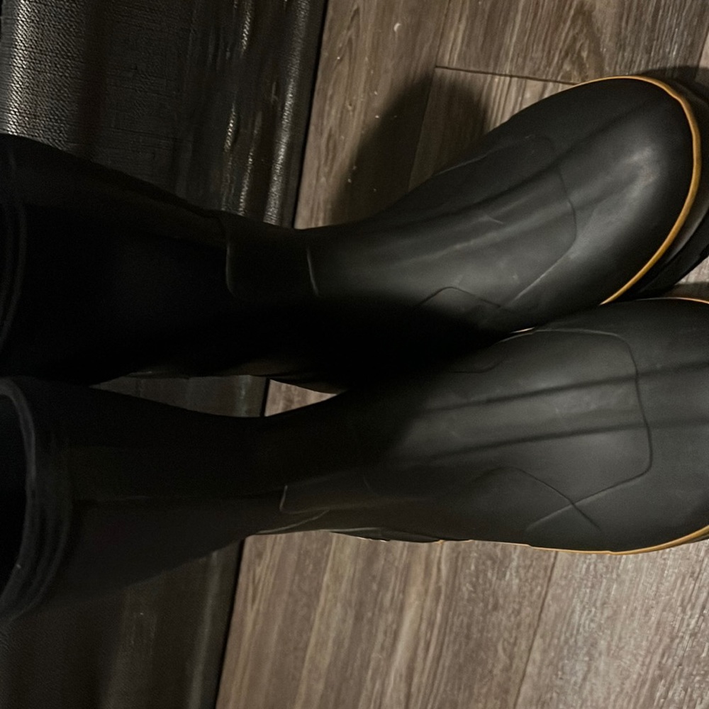 Carhatt Men’s 10 inch waterproof boots